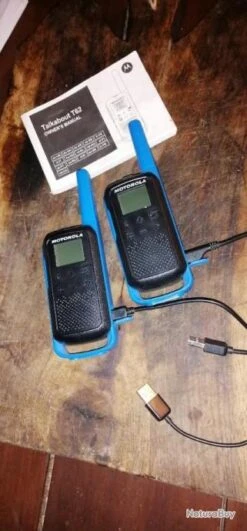 2 TALKIE-WALKIE MOTOROLA PMR T62 ETAT NEUF