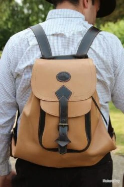 Sac à Dos Cuir Marron Camel Chasse Elégance CE203 -Peltor Soldes 00002 Sac dos Cuir Marron Camel Chasse Elegance CE203