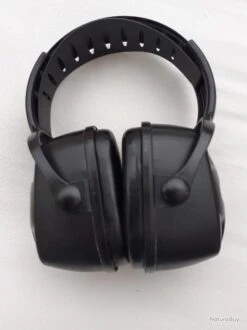 Vend Casque Anti Bruit Neuf Marque BILSOM Modèle Thunder 3 Tous Neuf Excellent Niveau De Protection -Peltor Soldes 00004 Vend casque anti bruit neuf marque BILSOM modele Thunder 3 tous neuf excellent niveau de protection