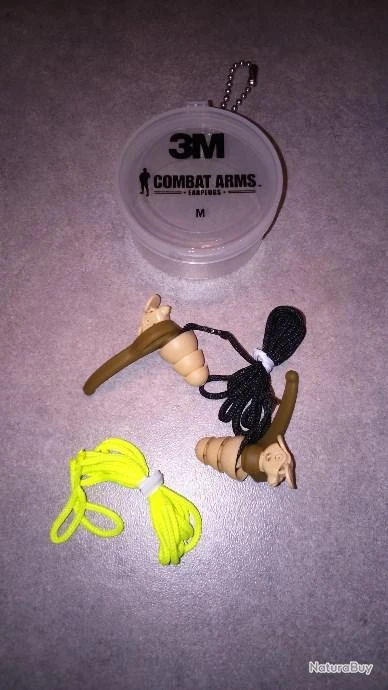 LOT TIR 2 PAIRES BOUCHONS TIR ANTI-BRUITS 3M COMBAT ARMS 4.1 + 1 Coffret Lunettes Balistiques ESS 7 LOT TIR 2 PAIRES BOUCHONS TIR ANTI-BRUITS 3M COMBAT ARMS 4.1 + 1 Coffret Lunettes Balistiques ESS – Image 5