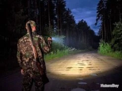 Lampe Torche Armytek Viking Pro Magnet USB - 2050 Lumens -Peltor Soldes 00008 Lampe Torche Armytek Viking Pro Magnet USB 2050 Lumens