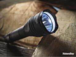Lampe Torche Armytek Viking Pro Magnet USB - 2050 Lumens -Peltor Soldes 00011 Lampe Torche Armytek Viking Pro Magnet USB 2050 Lumens